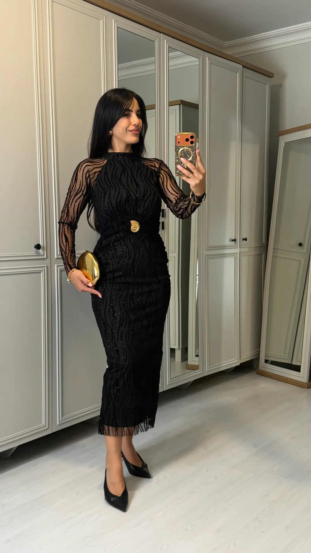 Sily Siyah Simli Gold Tokalı Elbise