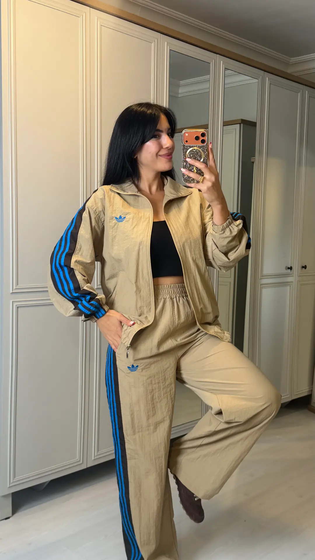 Lika Bej Şeritli Viral İkili Takım