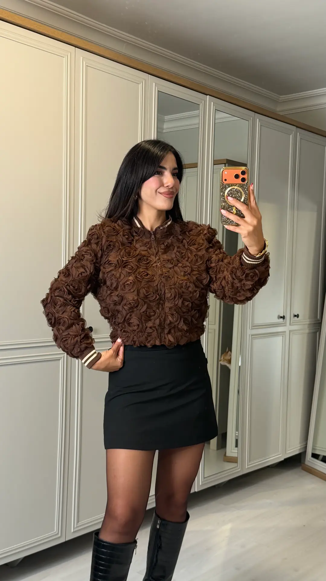 Roos Kahverengi Tasarım Gül İşlemeli Ceket - Kahverengi