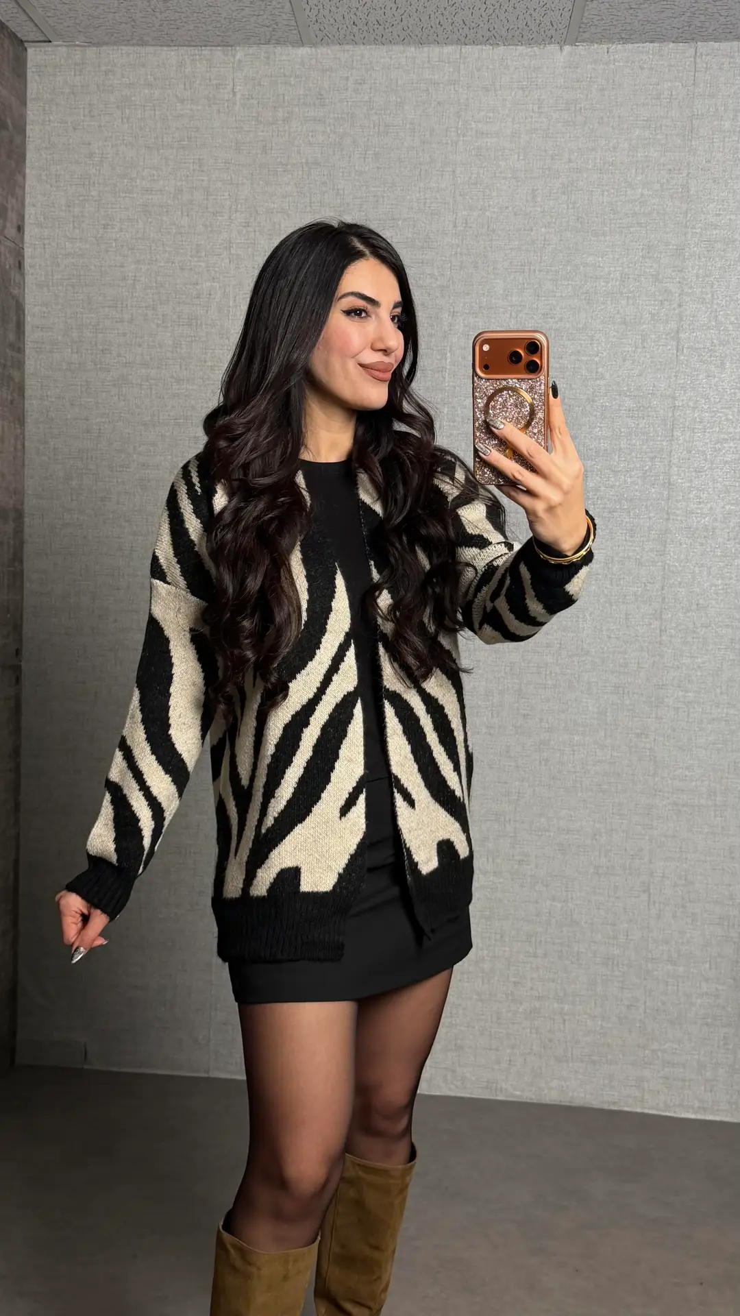 Lis Siyah Zebra Desen Hırka
