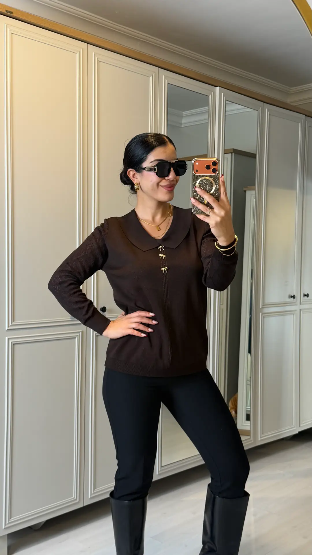 Daria Kahverengi Yakalı Kol Detaylı Bluz - Kahverengi