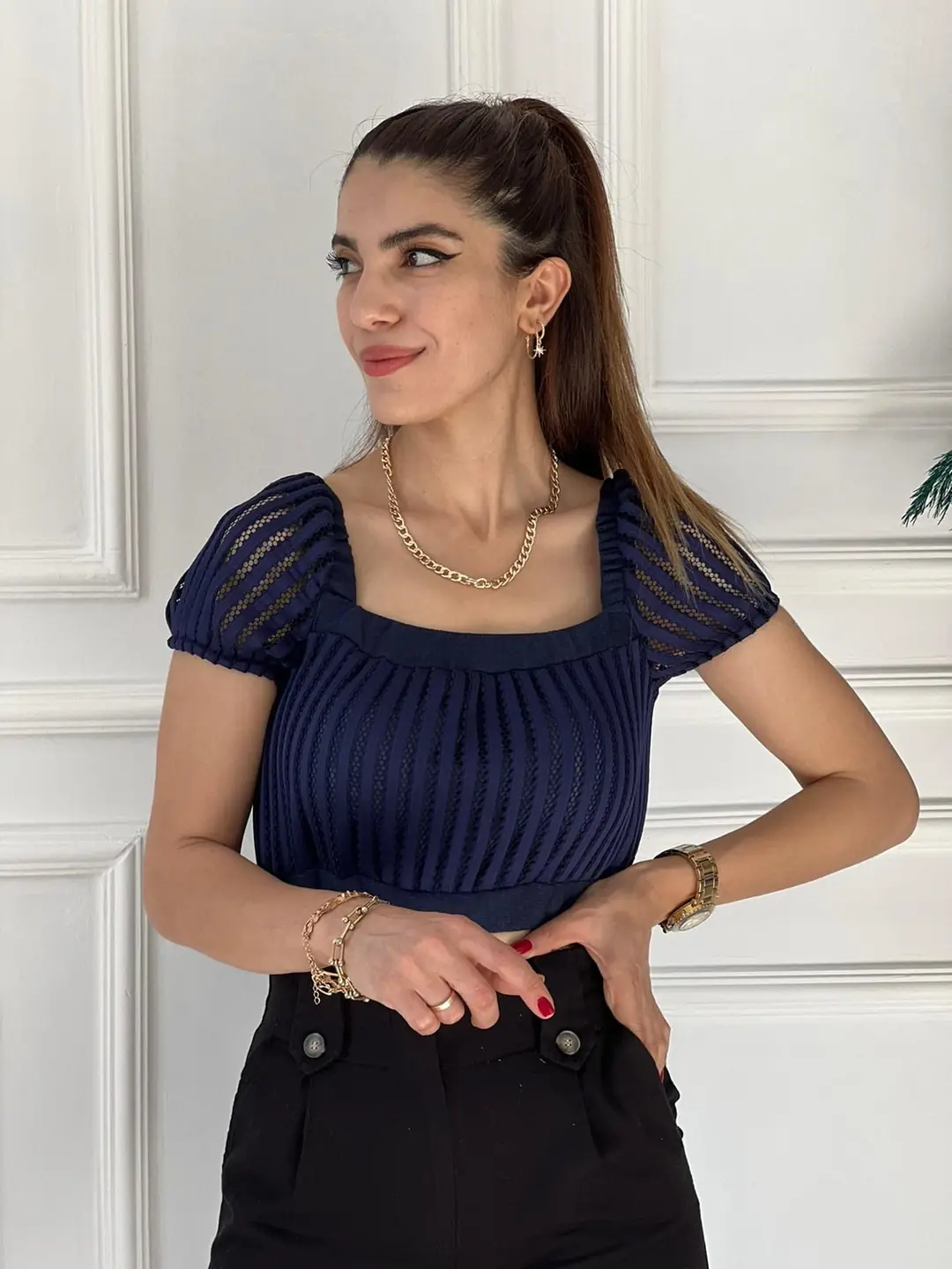 Lacivert Fisto Detaylı Crop Top