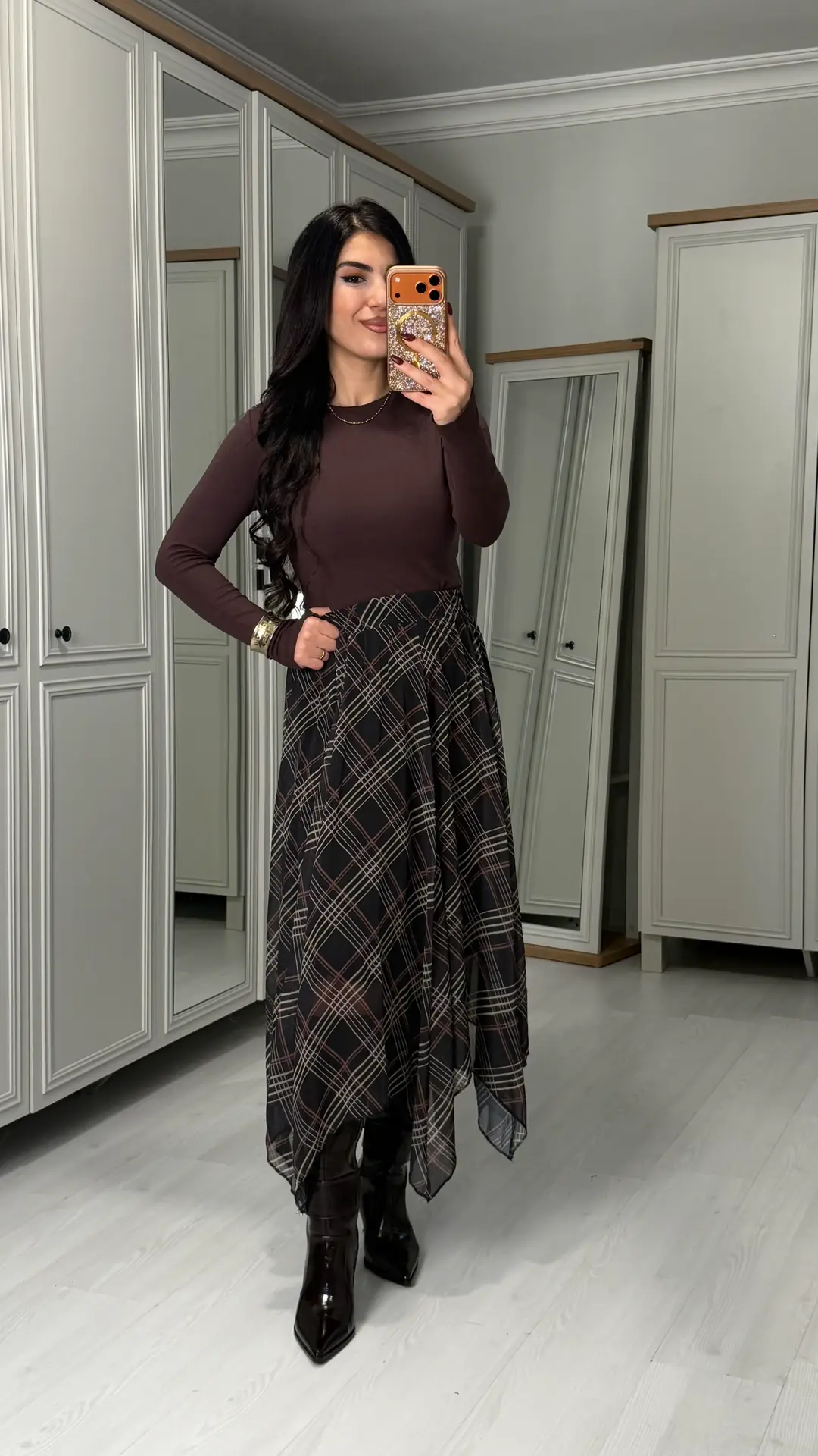 Lify Siyah Asimetrik Kesim Etek