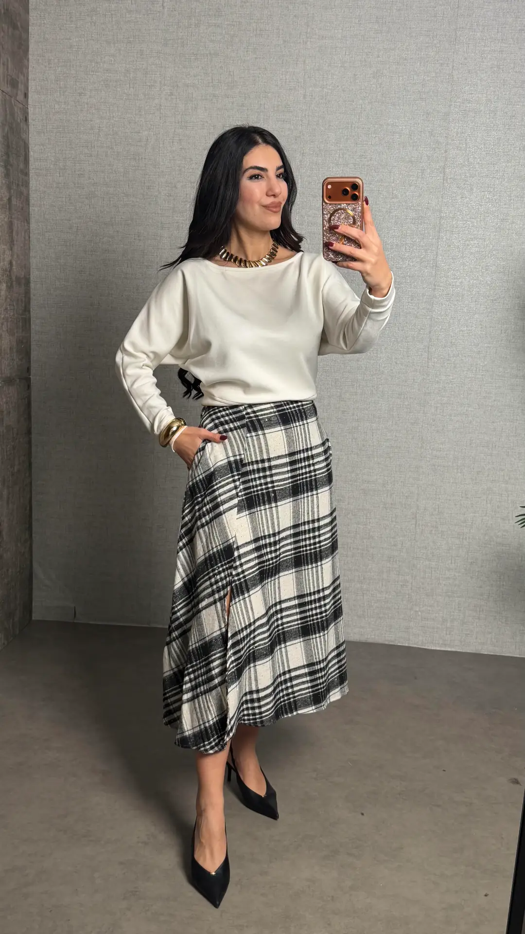 Raisa Siyah Taşlı Ekose Etek