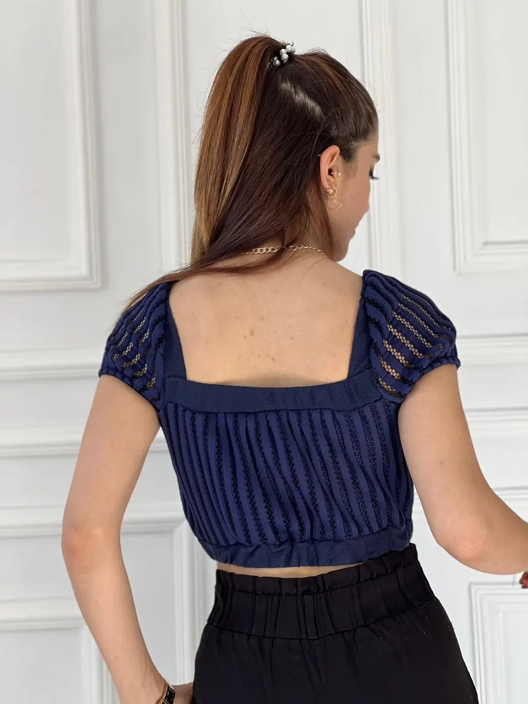 Lacivert Fisto Detaylı Crop Top