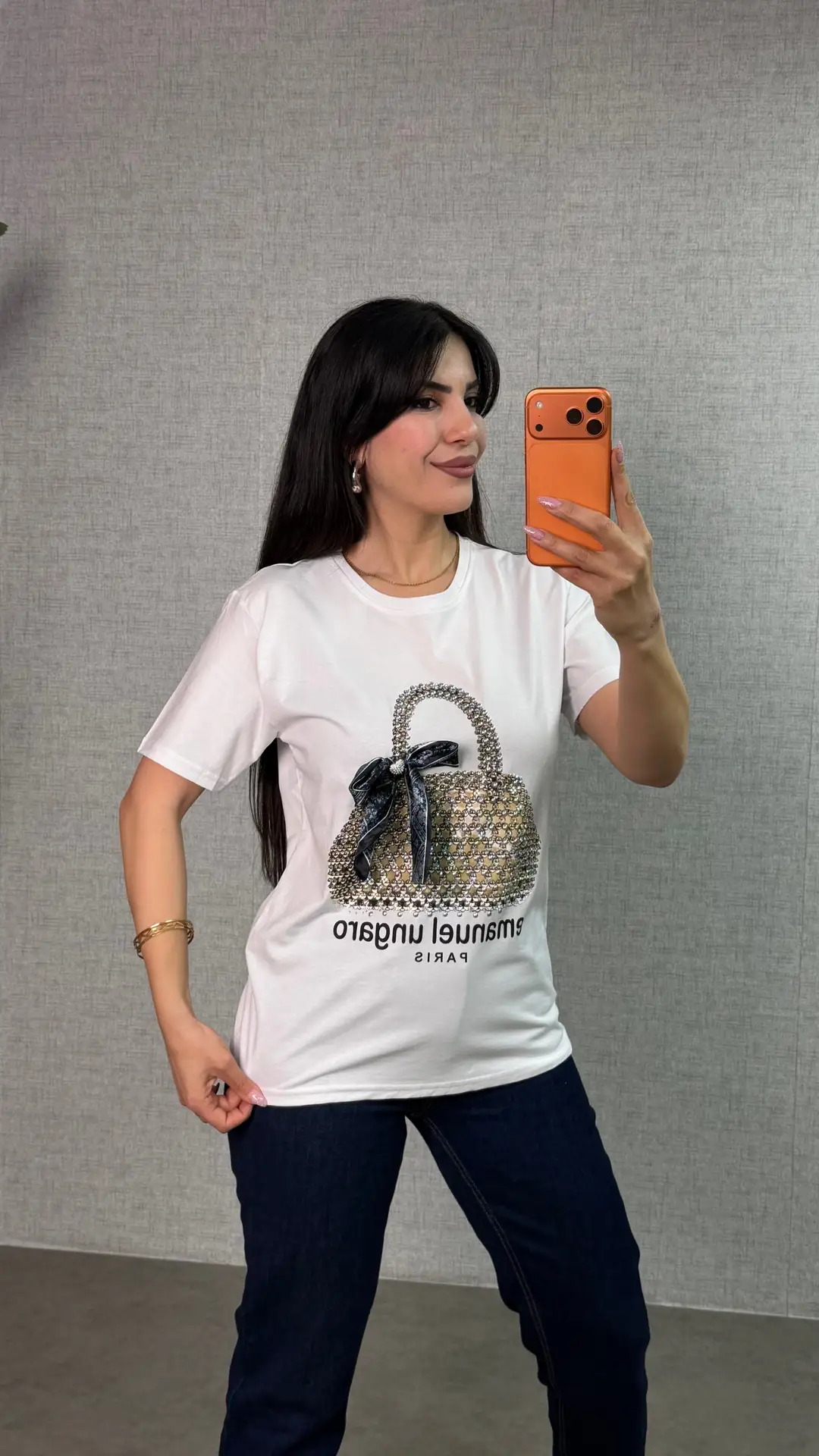 Pena Beyaz Tasarım Taşlı Tişört - Beyaz
