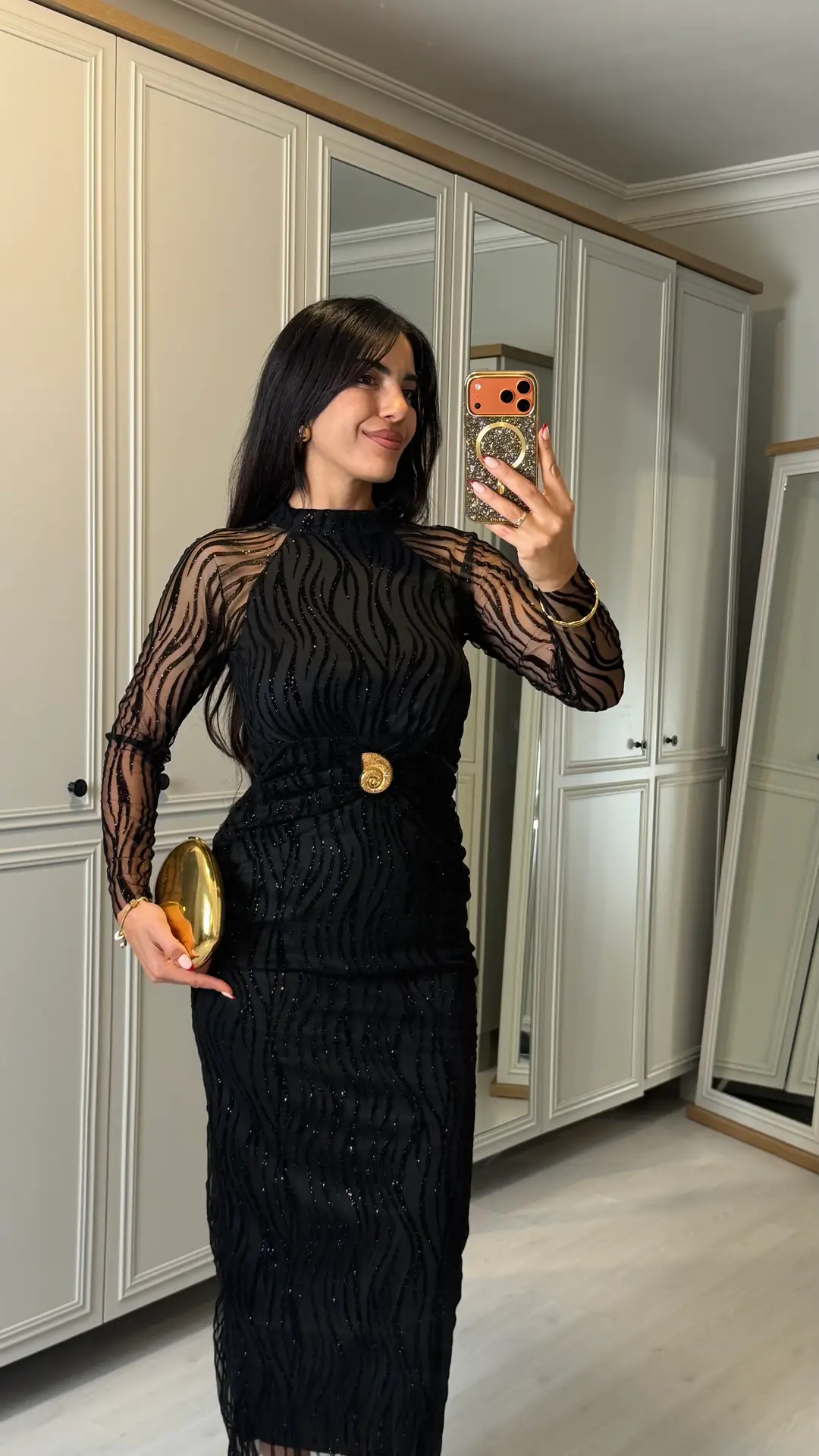Sily Siyah Simli Gold Tokalı Elbise - Siyah